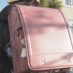 【重いランドセル問題】小学校は“置き勉”で登下校時の負担を減らす取り組み