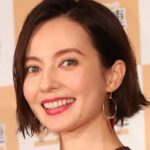 ベッキーが自民党青年局会合の過激ダンスショーに失望「ドン引きです」国を任せられる？