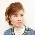 小柳ルミ子、７１歳のミニスカ姿に驚き！リカちゃん人形のような美しさに称賛の声