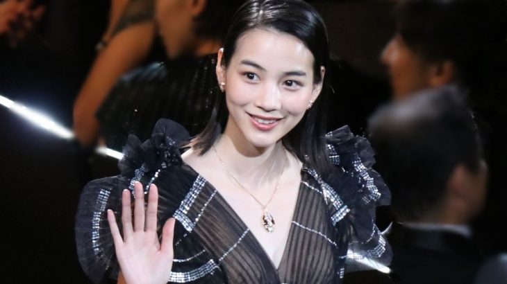 のん、さわやかマリンルック姿でフォロワーを魅了！「やっぱり笑顔が好き」