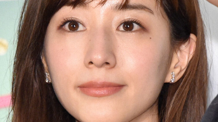 田中みな実、ティファニーイベントで魅せる美ボディーライン！ロングワンピースがセクシー