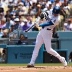 【ドジャース】大谷連発10号、衝撃141mはドジャースタジアム歴代3位！　遂に昨季上回る年間45発ペース、4-4大暴れで勝利貢献