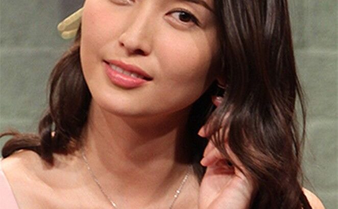 【芸能】第2子妊娠中の橋本マナミ、ふっくらお腹公開「成長してますね」「美人ママ」の声