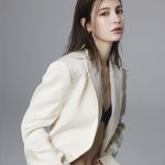 マギー、ピッタピタニットドレスで洗練ボディを披露！「パーフェクトスタイル」の絶賛声