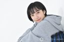 【芸能】山之内すず、“ヘソチラ”手編みセーターに反響「寒そうだけど可愛すぎ」「流行りの腹出しサイズ」