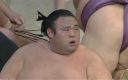 【芸能】大相撲中継に映り込んだ“激痩せ”貴景勝が優しい笑顔を見せた瞬間「かわいいにもほどがある」「笑ってるぅ」悶絶の声