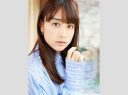 【芸能】山本美月　メガネ姿のドアップ自撮り　人気キャラクターのコラボカフェ満喫する姿に「可愛すぎ」の声