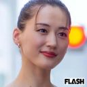 【芸能】綾瀬はるか、ユニクロ“上半身裸CM”で指摘される最近の“露出過多”…　ボディメイクで衰えぬ美貌も賛否