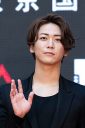 亀梨和也の身長173㎝って言ってたのに165㎝じゃね？ｗｗｗ