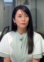 柴咲コウの白黒ドレス、自撮りで魅せる美しさ、「鎖骨が奇麗」と話題！