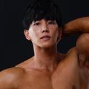 【芸能】「ハルクじゃん」横川尚隆 筋肉ゴツゴツ背中を披露!インパクト大な姿に「ユーラシア大陸あるやん」「これもう壁だろ」と話題